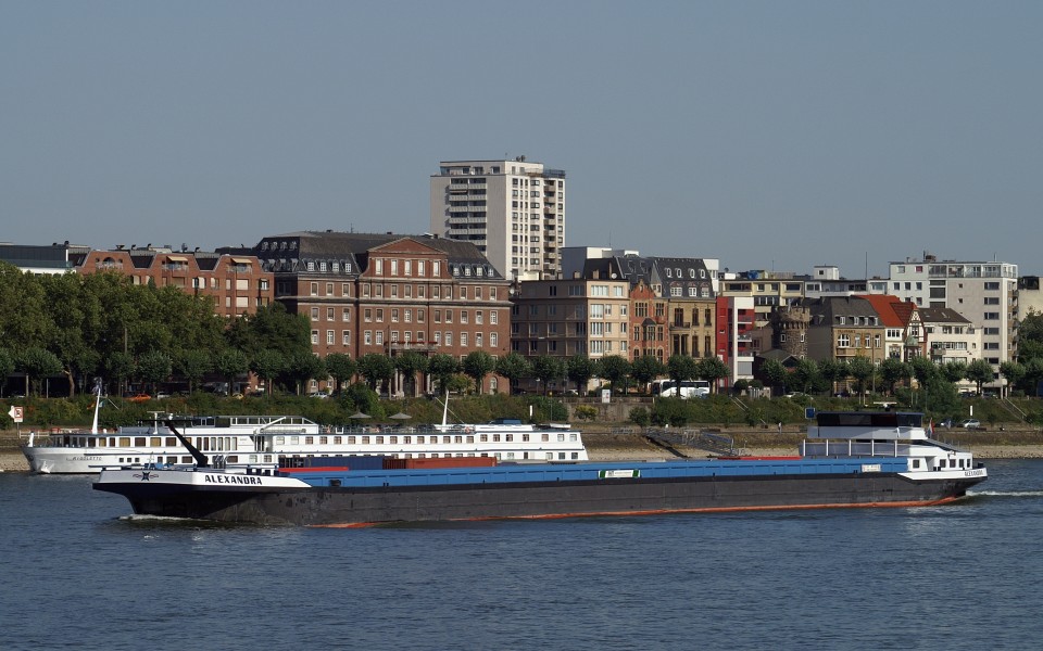 Alexandra (ship, 2010) 001