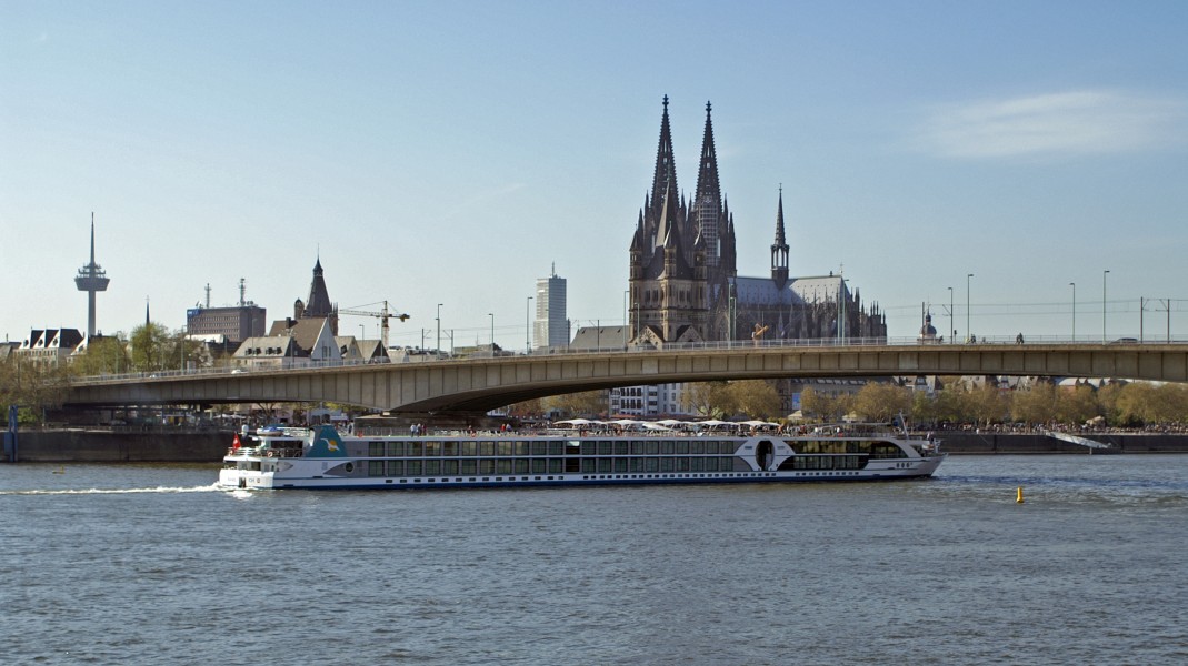 Alina (ship, 2011) 017