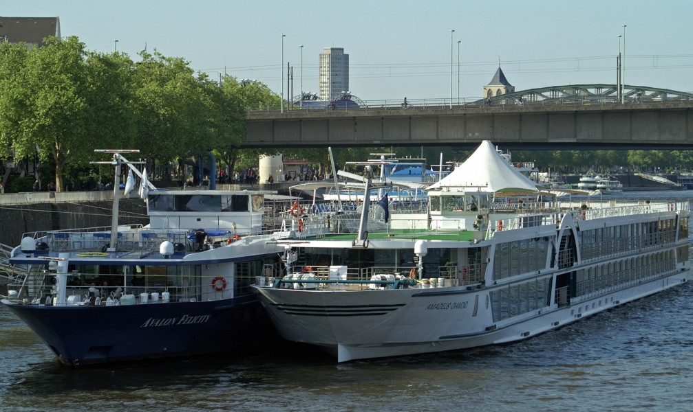 Amadeus Diamond und Avalon Felicity 02
