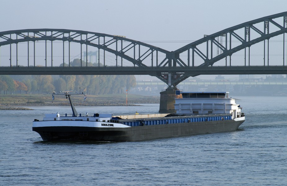 Amazone (ship, 2009) 001