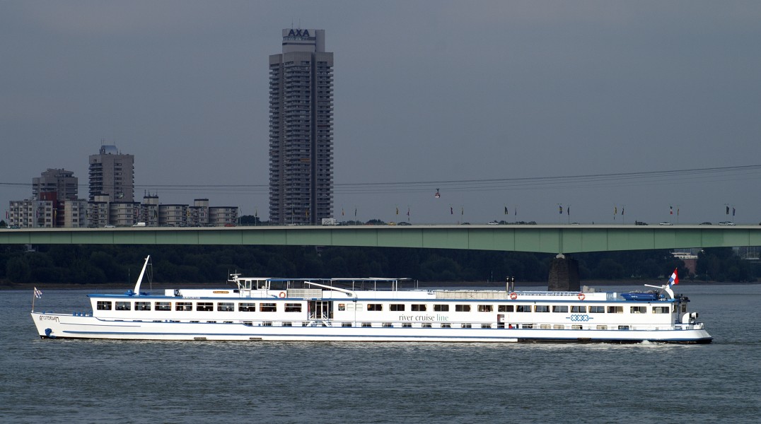 Amsterdam (ship, 1948) 010