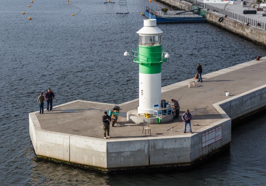 Anglers at Vestre Mole Aarhus Havn 2014-09-19