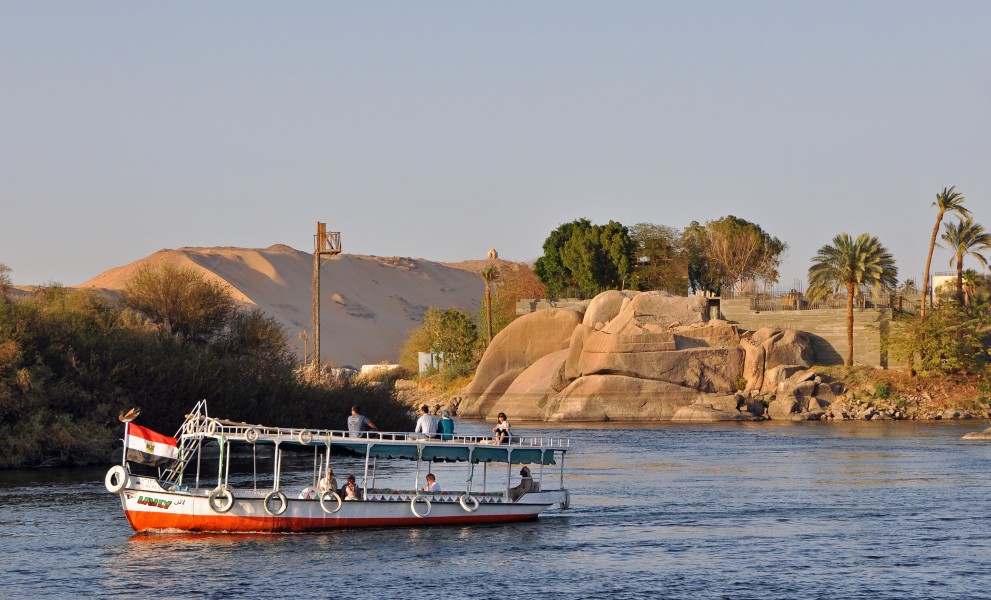 Aswan Nile R03