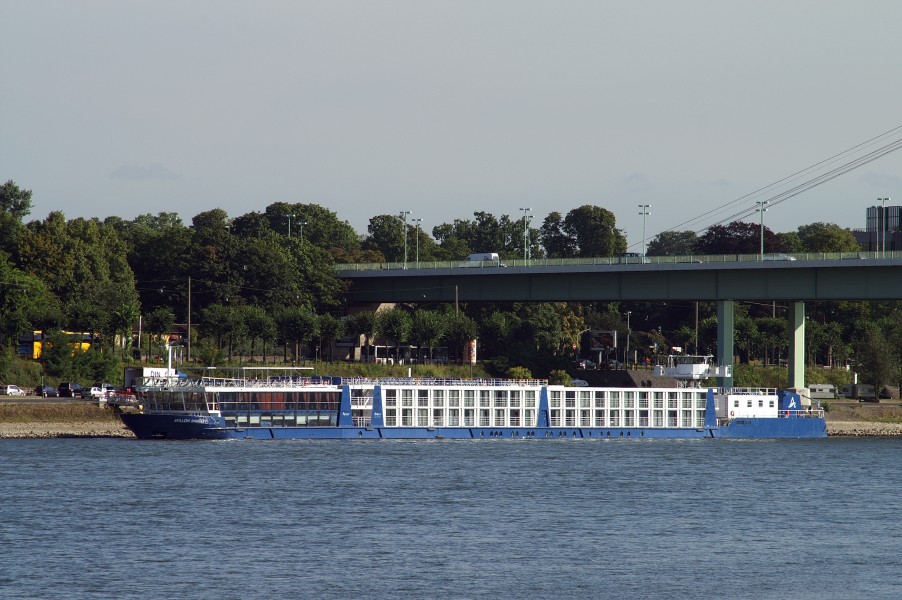 Avalon Imagery (ship, 2007) 016