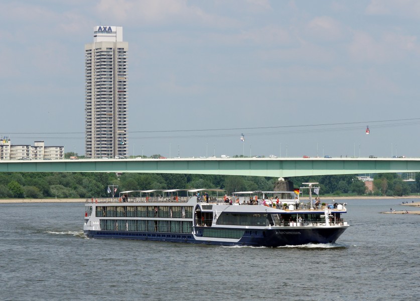 Avalon Impression (ship, 2014) 006