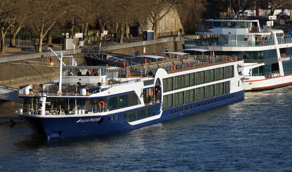 Avalon Poetry II (ship, 2014) 011