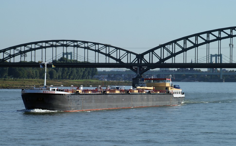 Bacchus (ship, 2011) 001