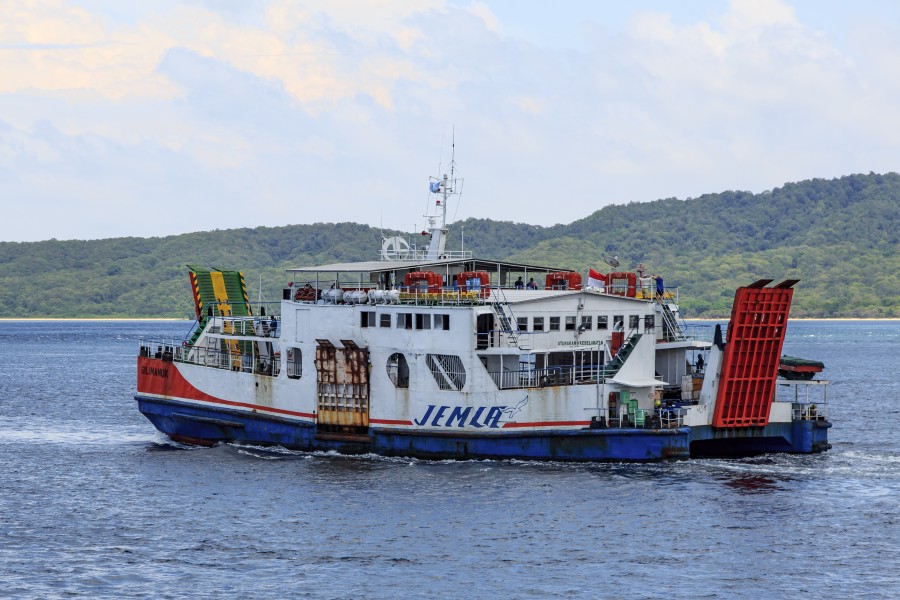 Bali-Strait Indonesia KMP-Gilimanuk-01