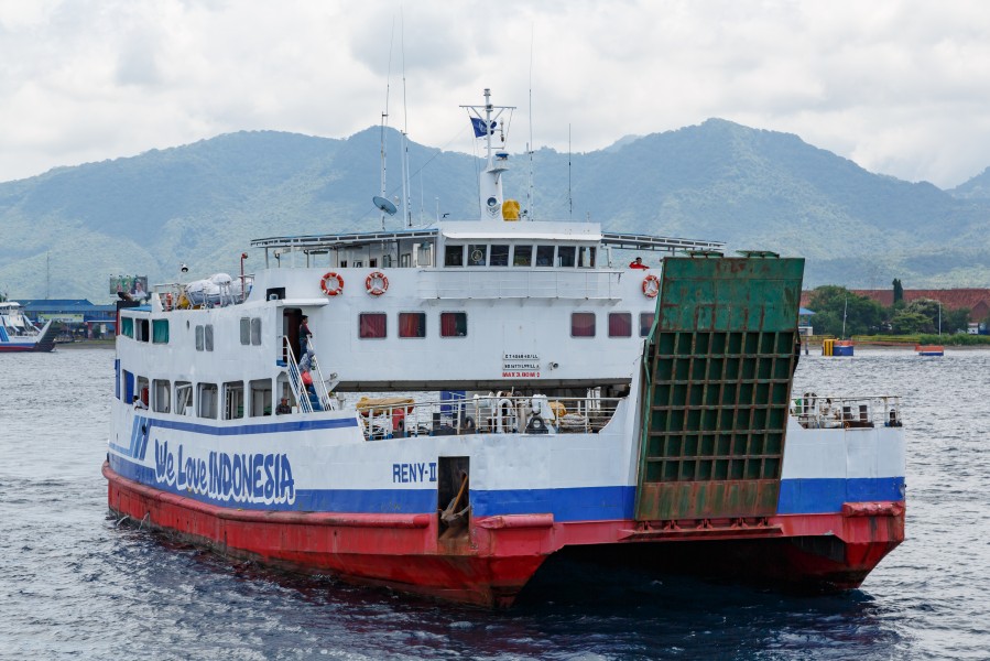 Bali-Strait Indonesia KMP-Reny-II-01