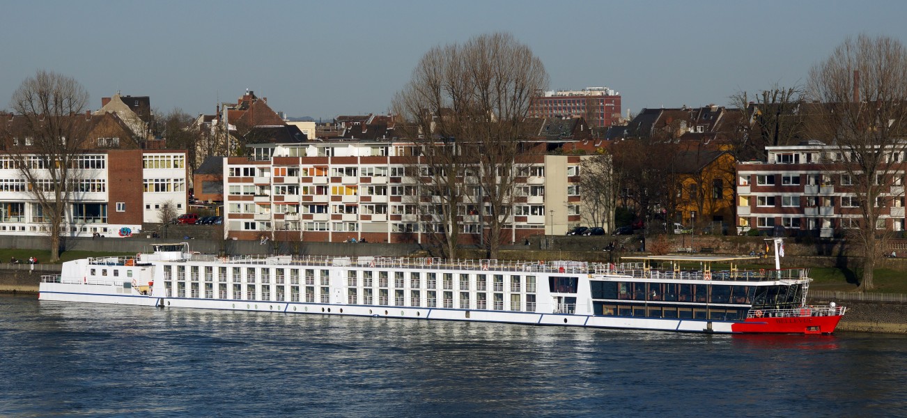 Bellevue (ship, 2006) 022