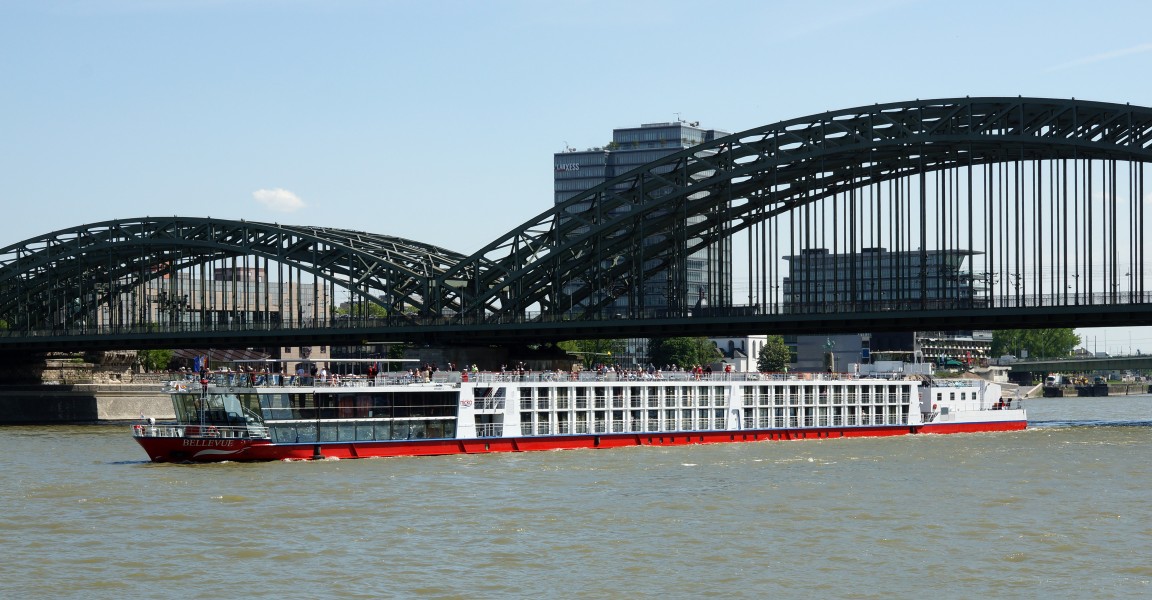 Bellevue (ship, 2006) 047