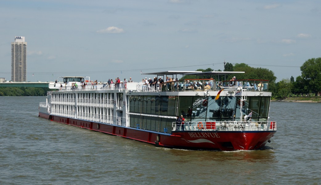 Bellevue (ship, 2006) 063