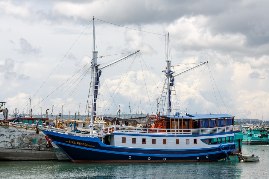Benoa Bali Indonesia-Diveboat-PT-Blue-Dragon-Indonesia-01
