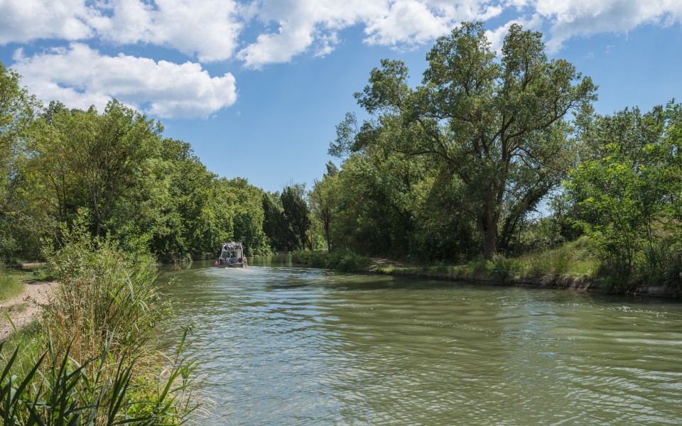 Boat on Canal du Midi, Vias 01