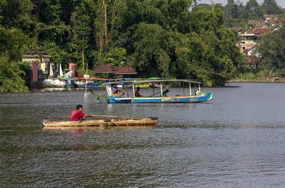 Boats on Situ Lengkong, Ciamis 2017-03-11 02