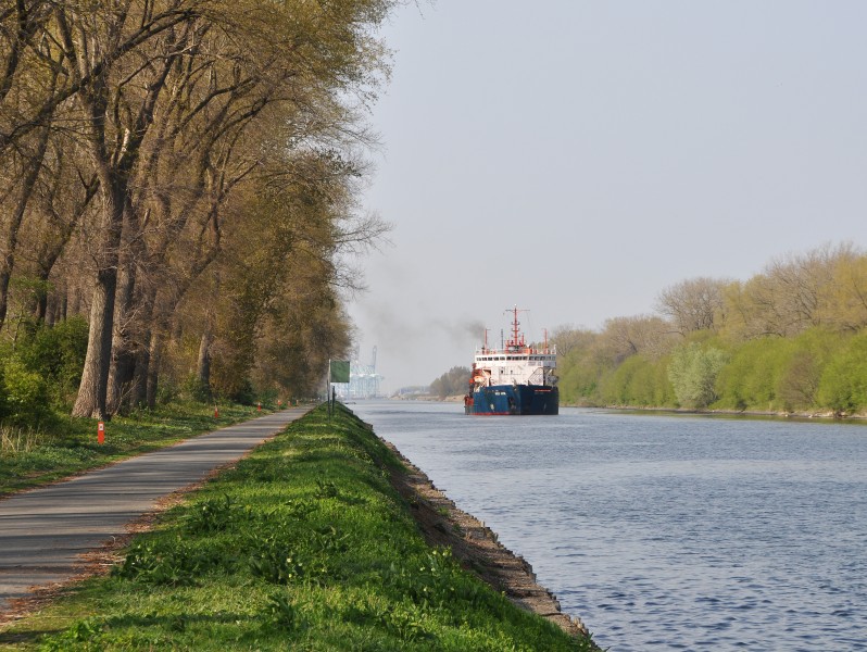 Boudewijnkanaal R01