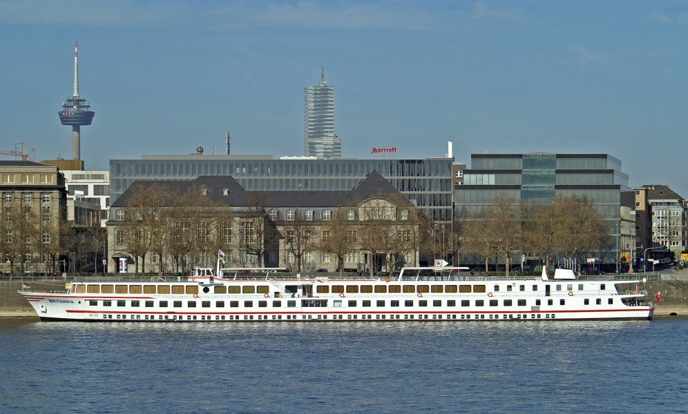 Britannia (ship, 1969) 004
