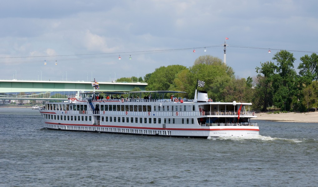 Britannia (ship, 1969) 030