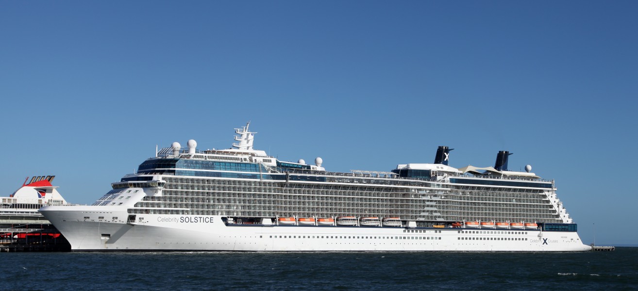 Celebrity Solstice in Port Melbourne (03)