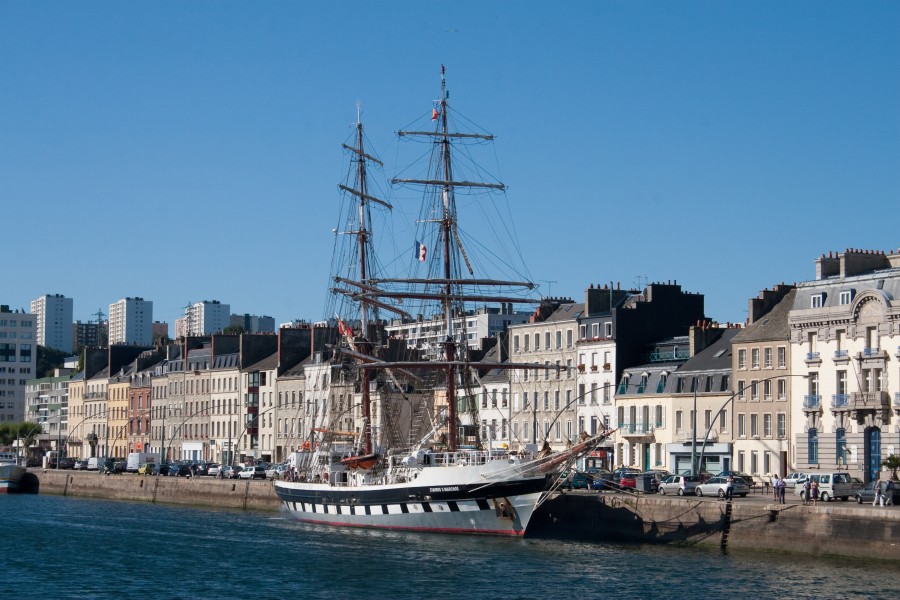 Cherbourg Harbour Stavros S Niarchos 2009 08 31