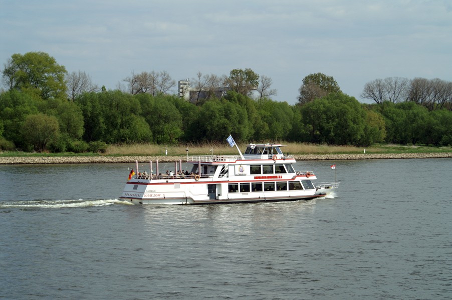 Düsseldorf (ship) 009