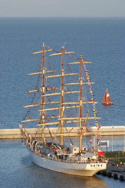 Dar Młodzieży 01506