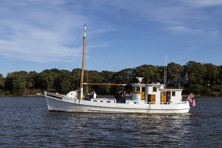 East Hampton buy boat MD1