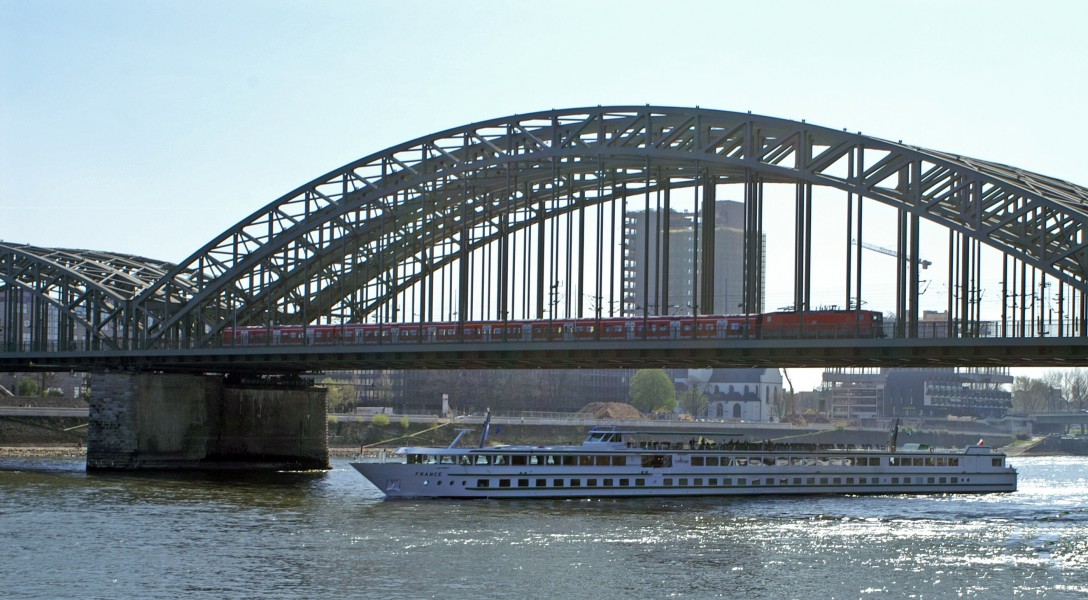 France (ship, 2003) 002