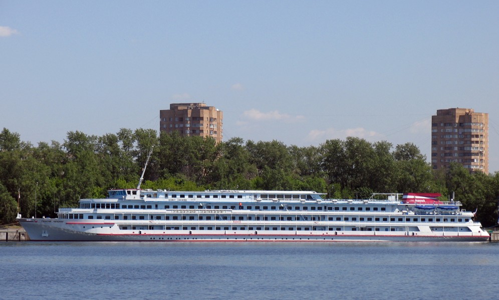 Georgiy Chicherin (ship, 1988) 001