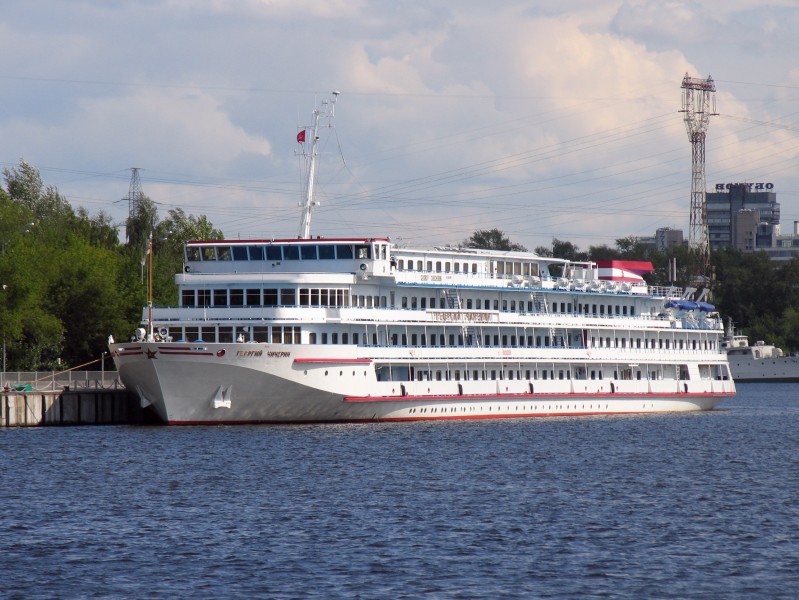 Georgiy Chicherin in North River Port 18-jul-2012 02