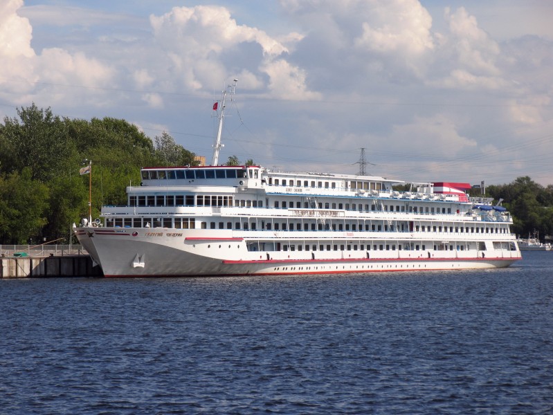 Georgiy Chicherin in North River Port 18-jul-2012 03
