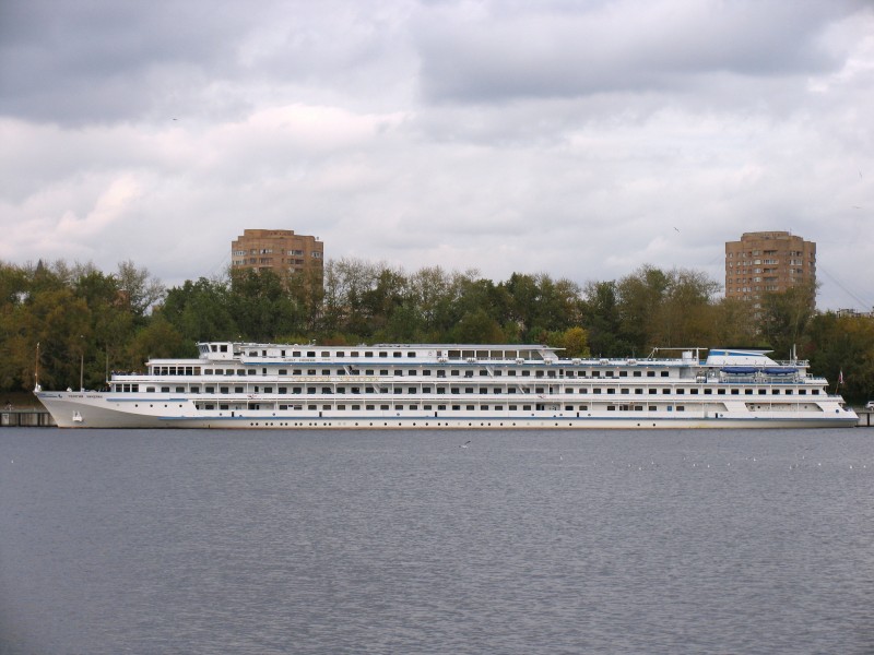 Georgiy Chicherin river cruise ship side