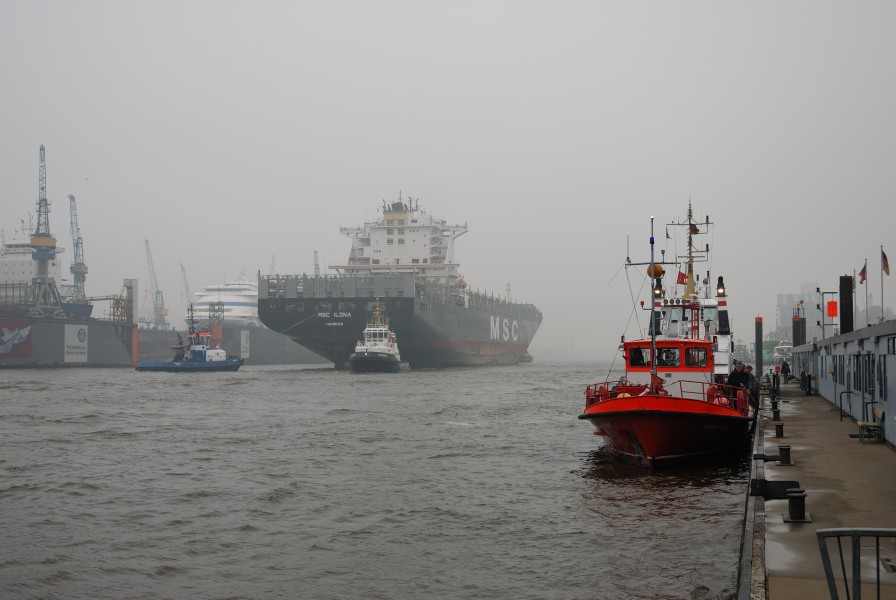 HH-110315-19855-Hafen