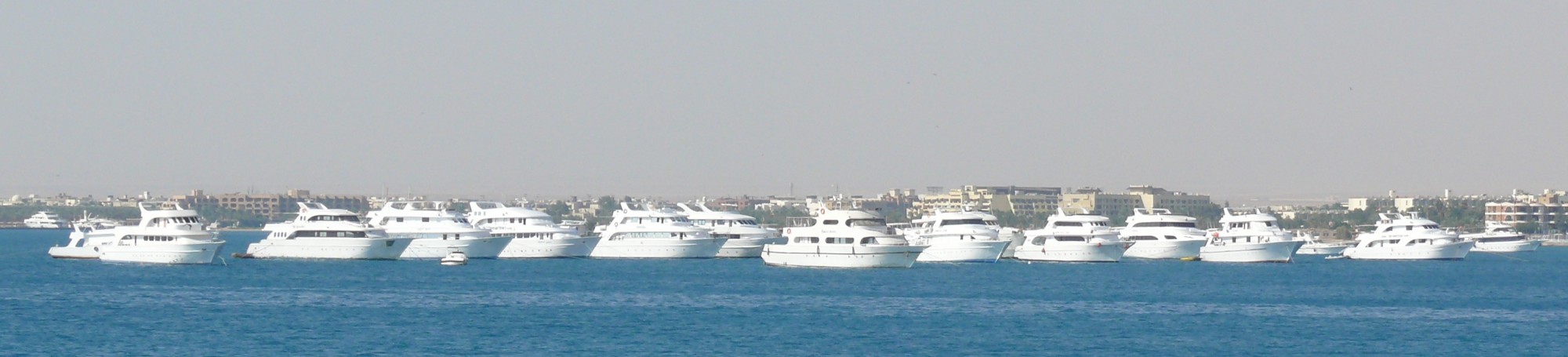 Hurghada beach 02