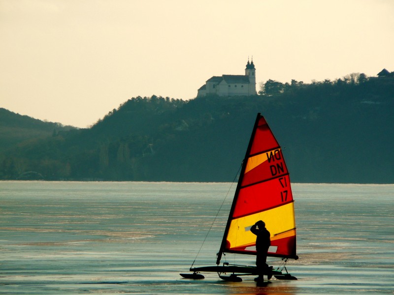 Iceboat