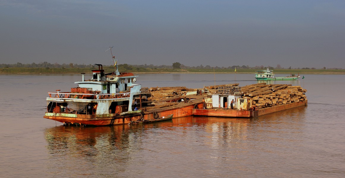 IRRAWADDY RIVER FERRY JOURNEY FROM BAGAN TO MANDALAY MYANMAR FEB 2013 (8595025826)