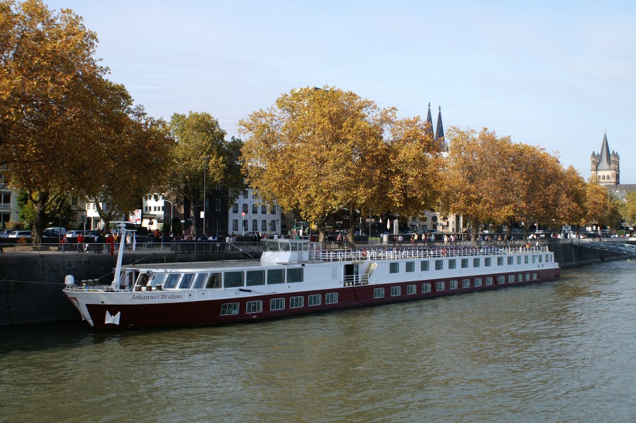 Johannes Brahms (ship, 1998) 004