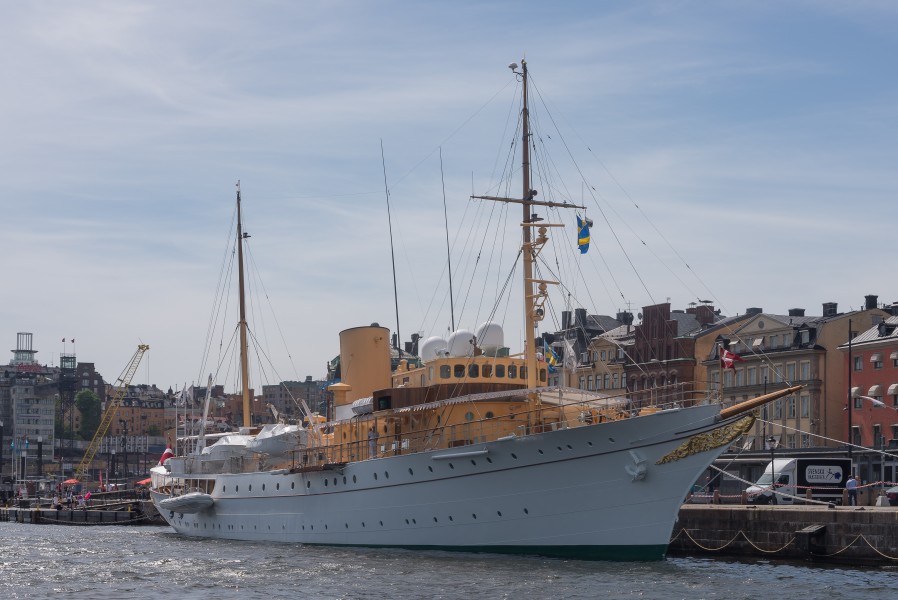 KDM Dannebrog May 2017 01
