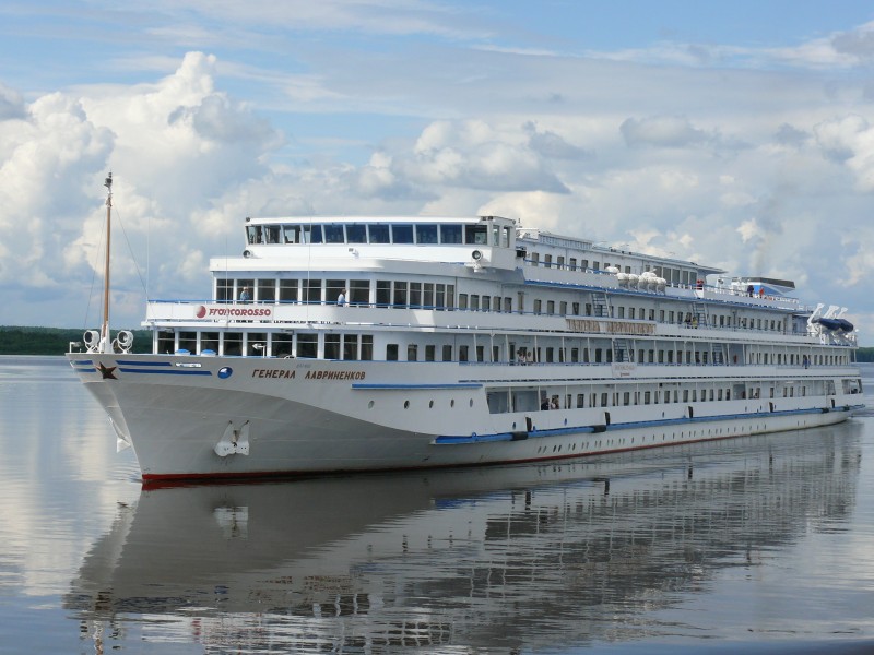 Lavrinenkov302