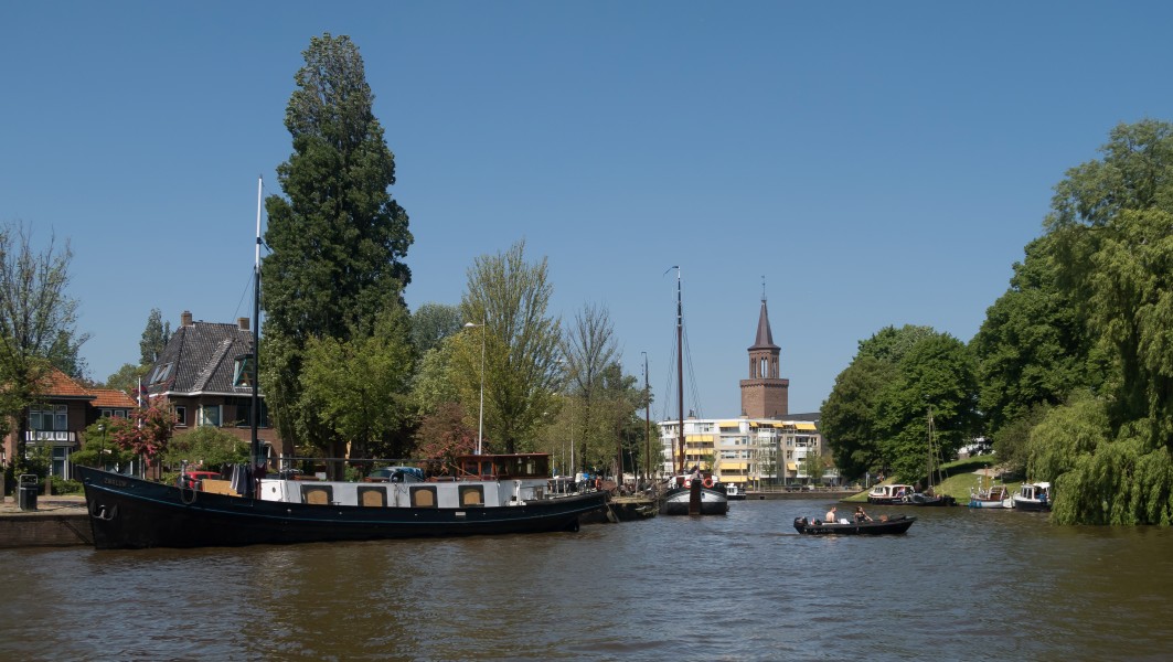 Leeuwarden, de Wester Stadsgracht vanaf de Westerplantage IMG 3665 2018-05-21 11.54