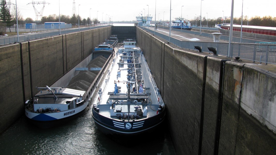 Lock gambsheim 20100218 2327