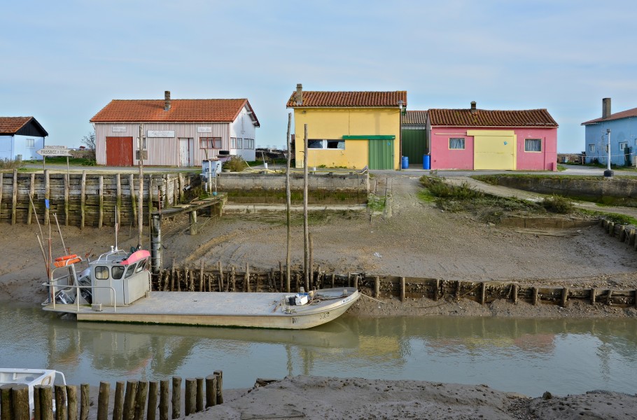 Marennes 17 La Cayenne Chaland&cabanes 2014