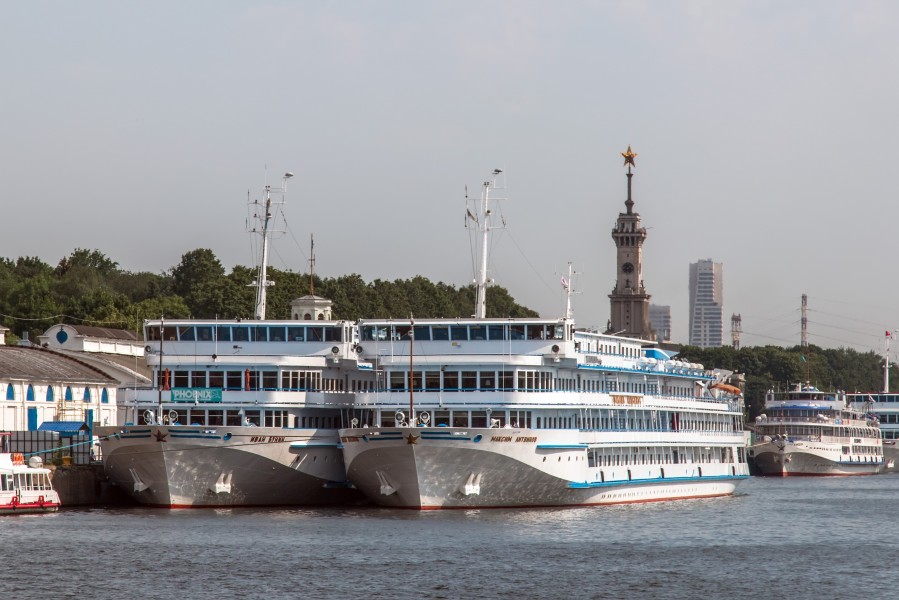 Maxim Litvinov in Moscow North River Port 6-jun-2014 05