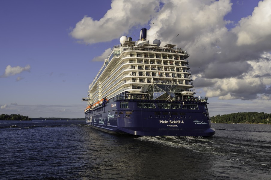 Mein Schiff 4 July 2015