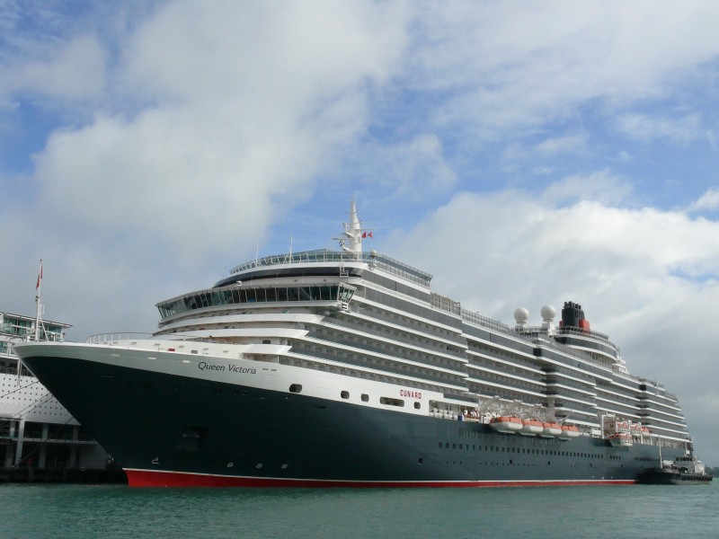 MS Queen Victoria (3273168541)