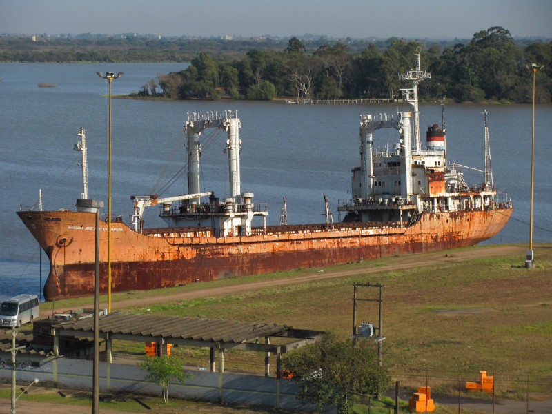Navio Velho Porto Alegre