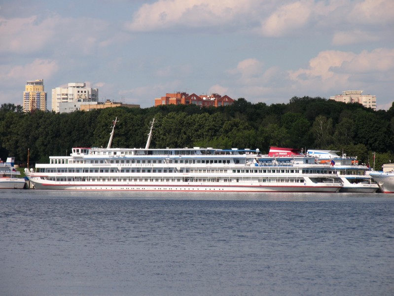 Nizhniy Novgorod in North River Port 25-jun-2012 04