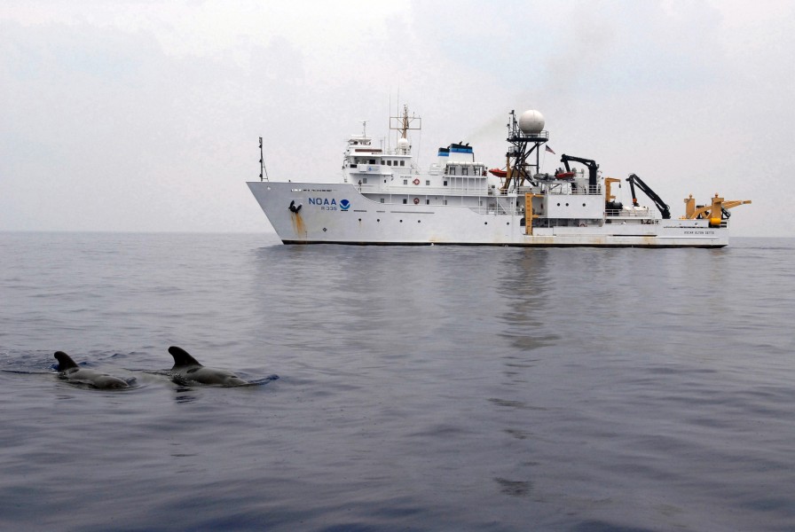NOAA RV Oscar Elton Sette
