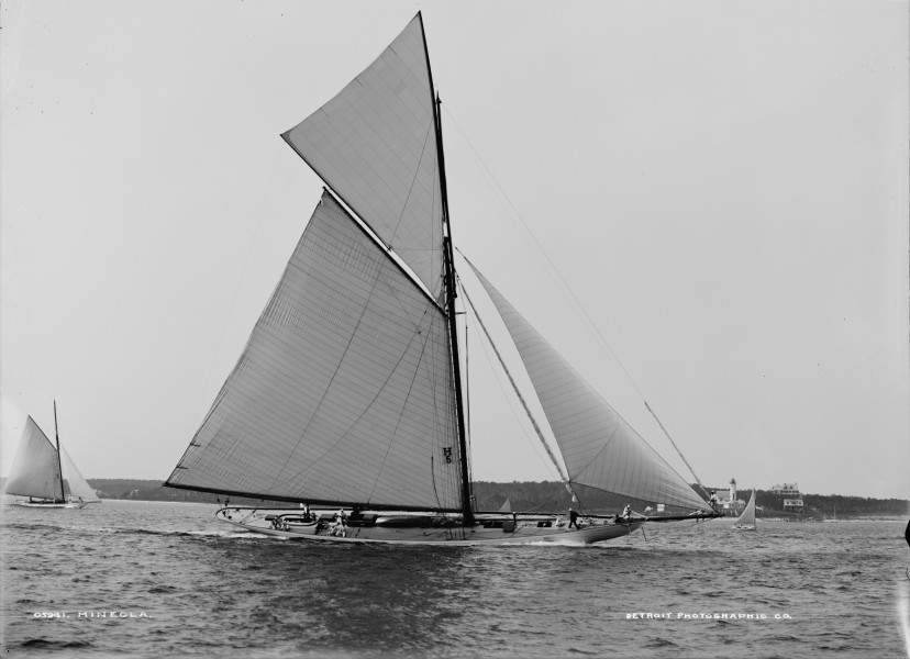 NY70 Class sloop Mineola-2