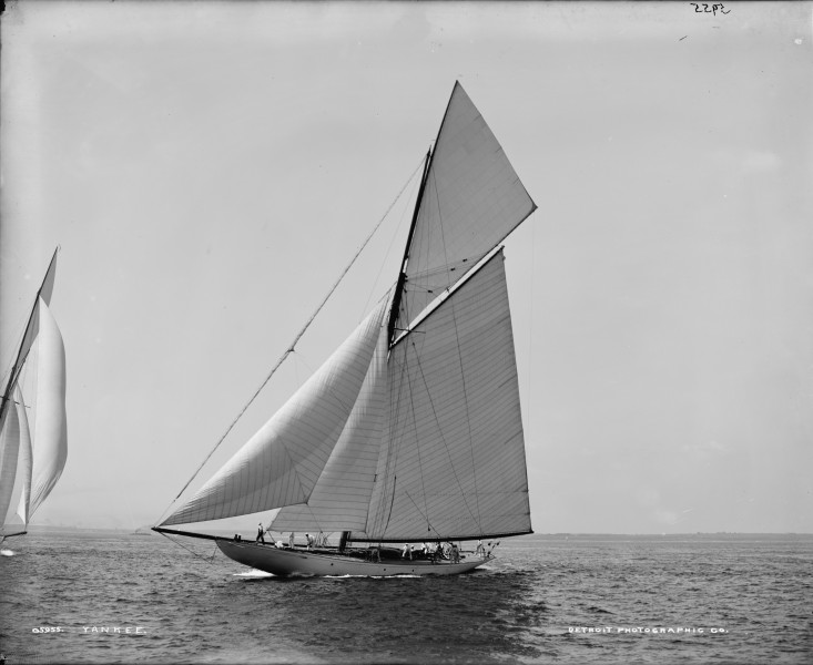NY70 Class sloop Yankee-3